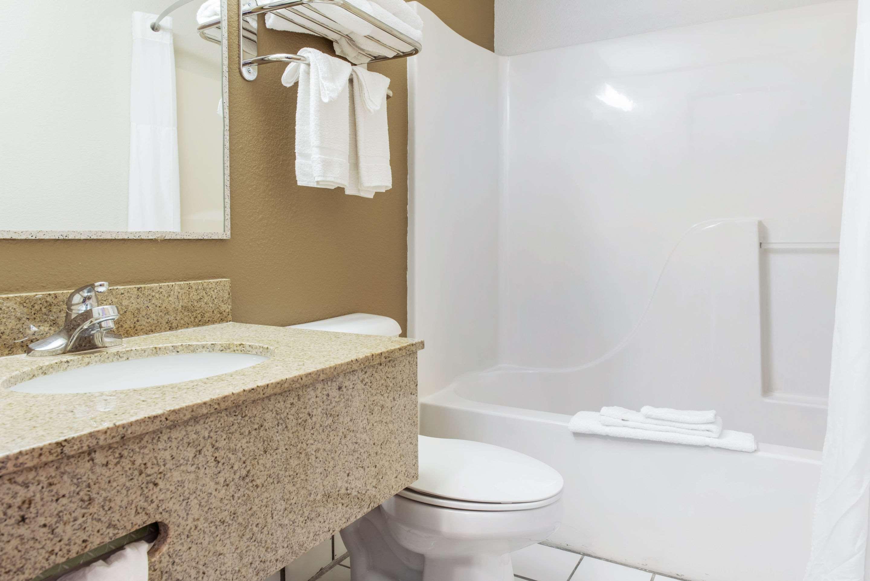 Quality Inn Noblesville-Indianapolis Экстерьер фото