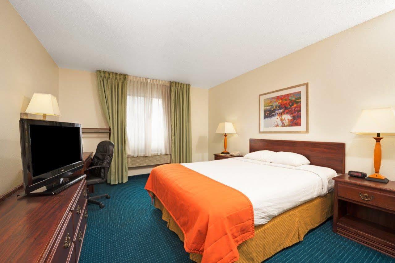 Quality Inn Noblesville-Indianapolis Экстерьер фото