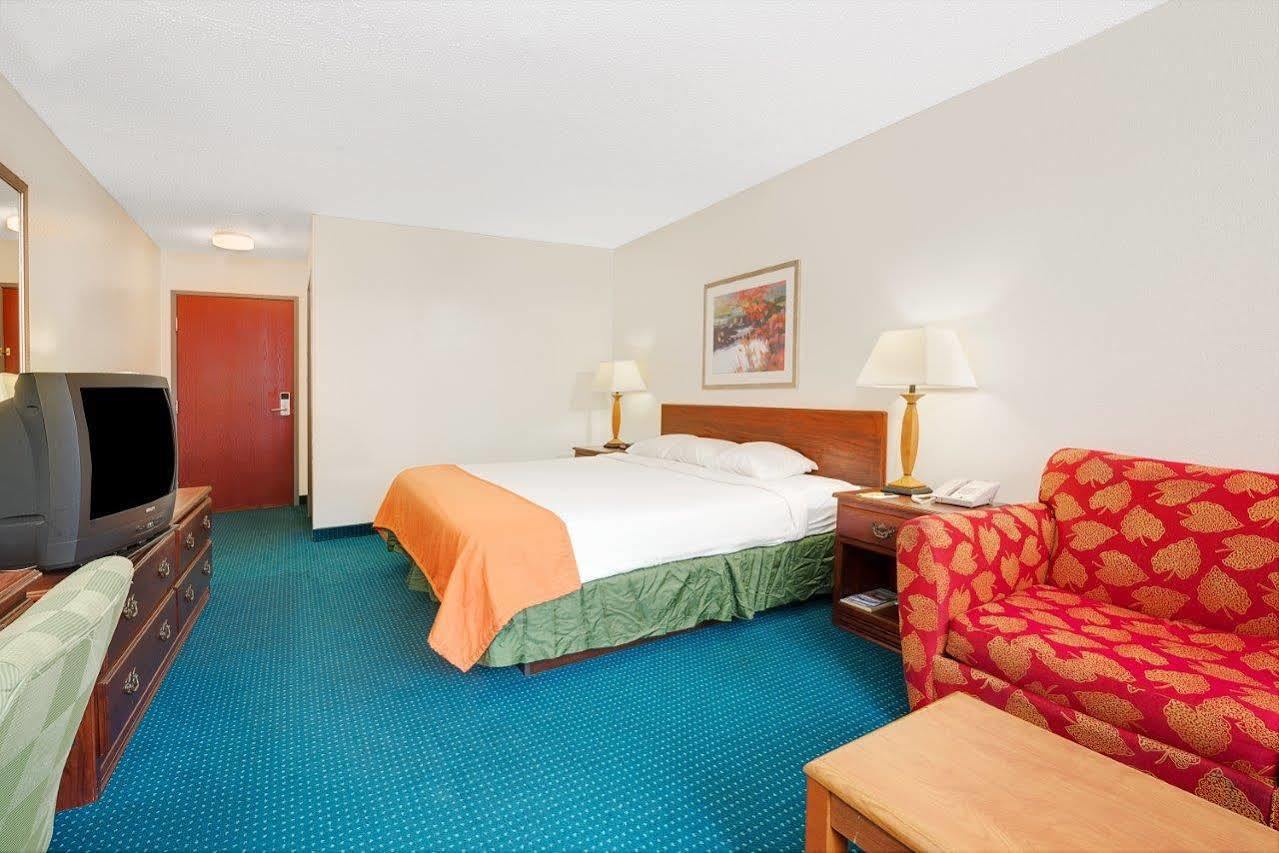 Quality Inn Noblesville-Indianapolis Экстерьер фото